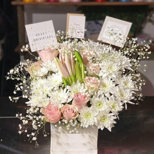 White & Pink Elegance Flower Box